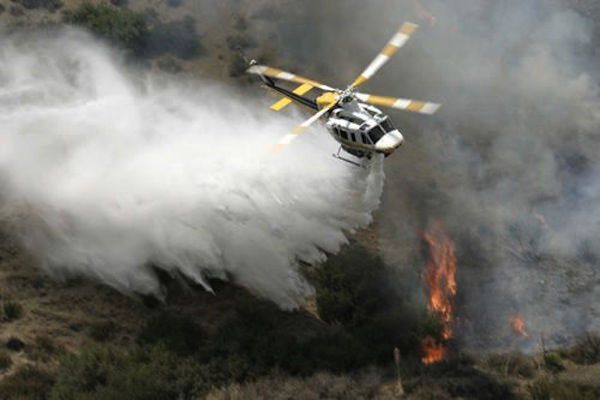 Helicopter_brandblussen_Spanje